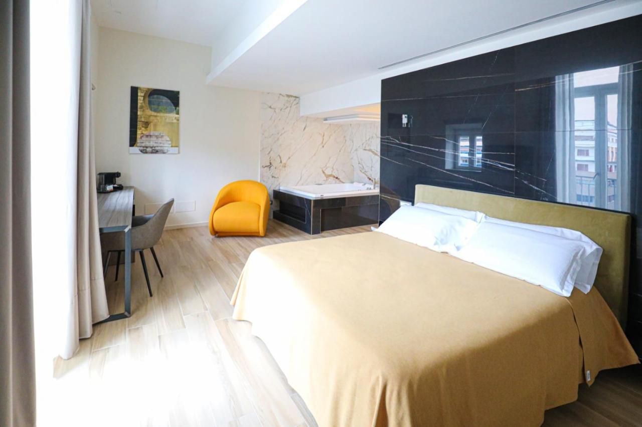 Municipio Luxury Suite Napoli Dış mekan fotoğraf