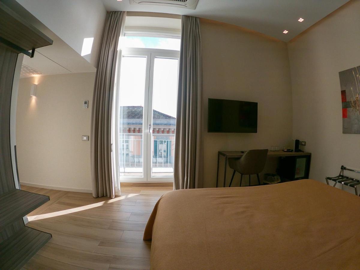 Municipio Luxury Suite Napoli Dış mekan fotoğraf